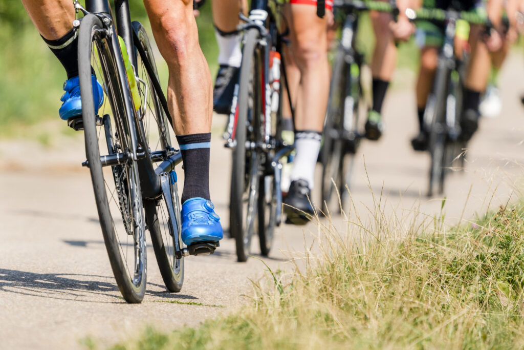 men-cycling-race-professional men-cycling-race-professional
